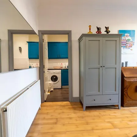 Spacious And Light Flat In Clapham London Exterior photo